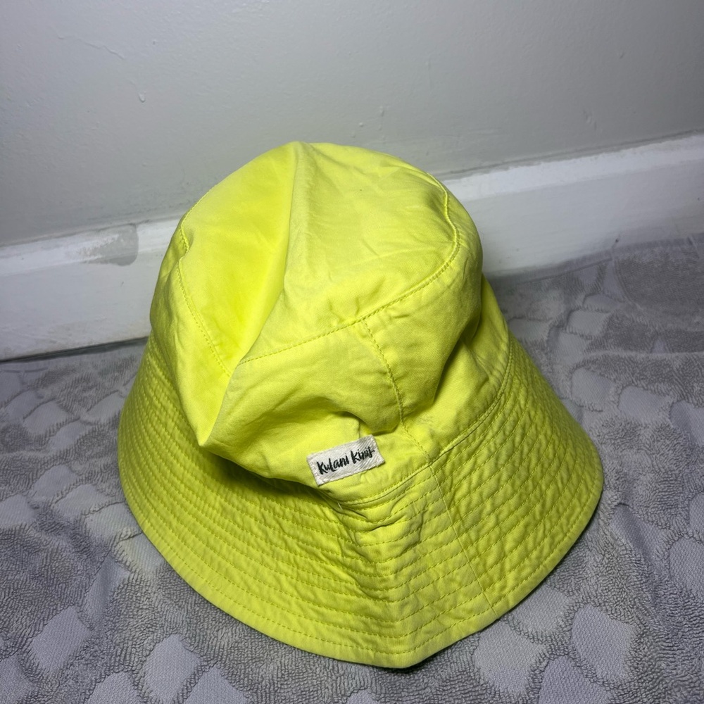 Kulani kinis reversible bucket hat